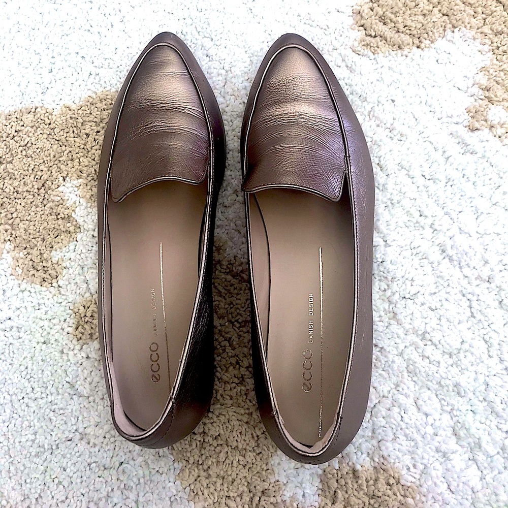 Ecco Designer Golden Flats